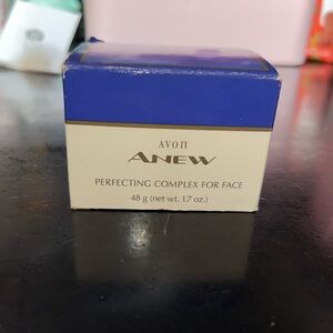 Avon Anew Perfecting Complex For Face
